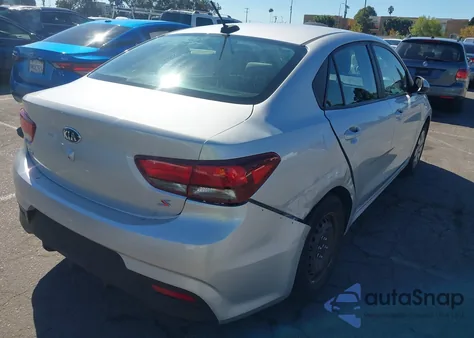 2019 Kia Rio S z USA, uszkodzony, nr VIN 3KPA24AB4KE232794